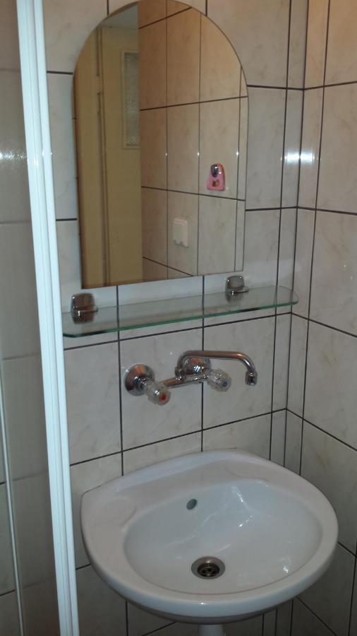 Wynajem Pokoi Hotel Kołobrzeg Kültér fotó