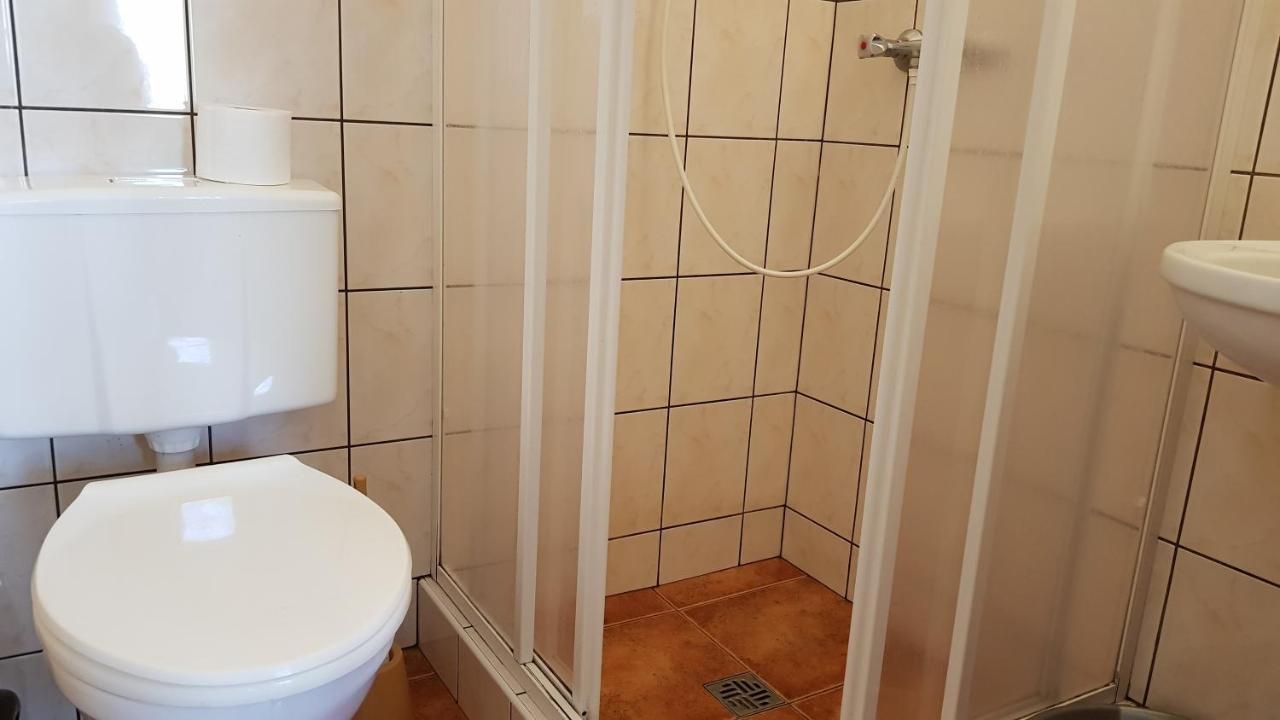 Wynajem Pokoi Hotel Kołobrzeg Kültér fotó