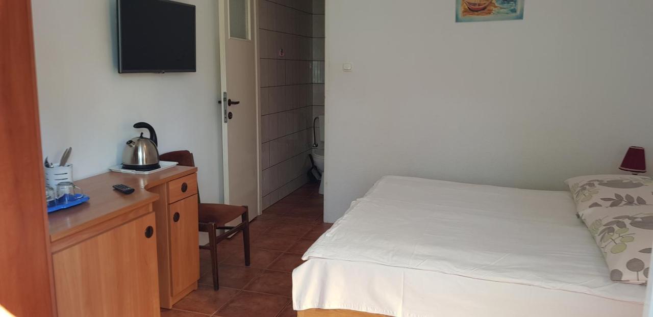 Wynajem Pokoi Hotel Kołobrzeg Kültér fotó